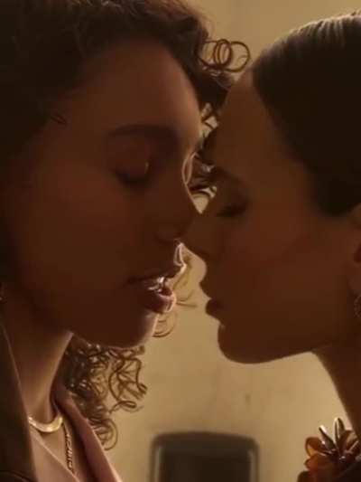 Jordana Brewster in Neon (2023)