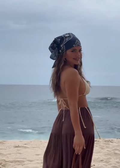 Que rico se le mueve🔥🤤