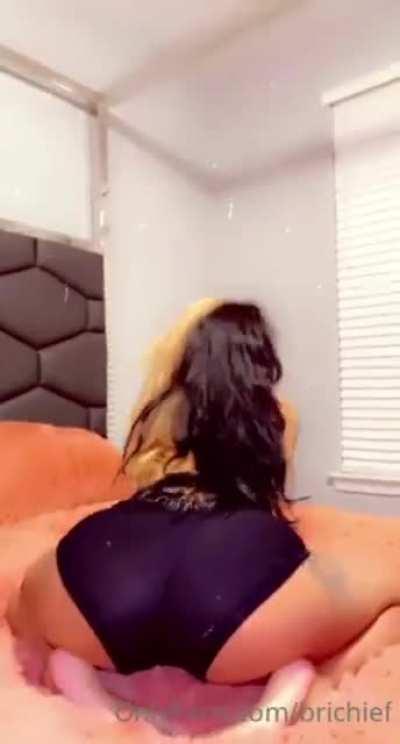 Bri chief Dropbox $5 Dm me to buy