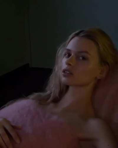 Erika Laba (@erika_laba)