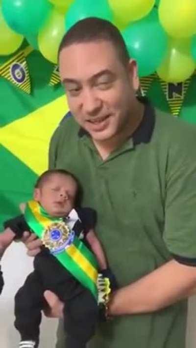 um novo patriota pra um novo sub kkkkkkkkkkkkkkkkkkkkkkk mlk é um feto pqp