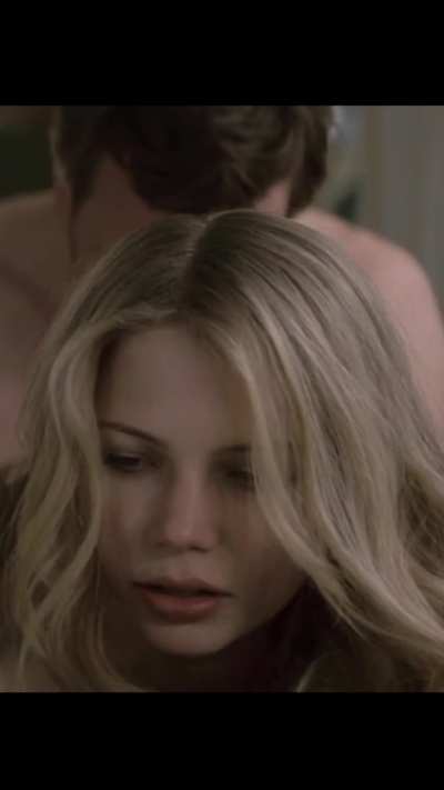 Michelle - Williams stripping in Incendiary