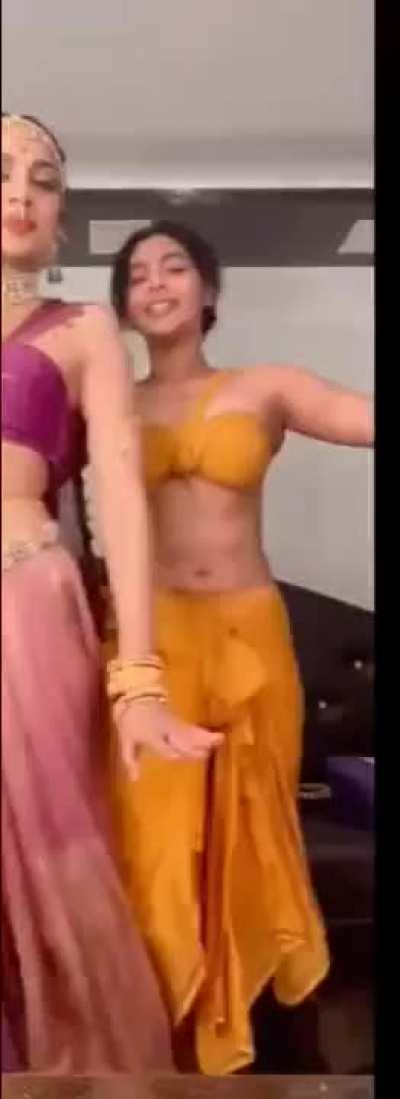 Aishwarya Lekshmi 🔥