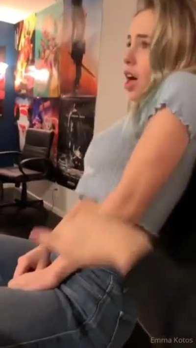 Emma Kotos🔥