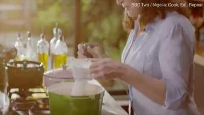 Nigella's pronunciation of the word 