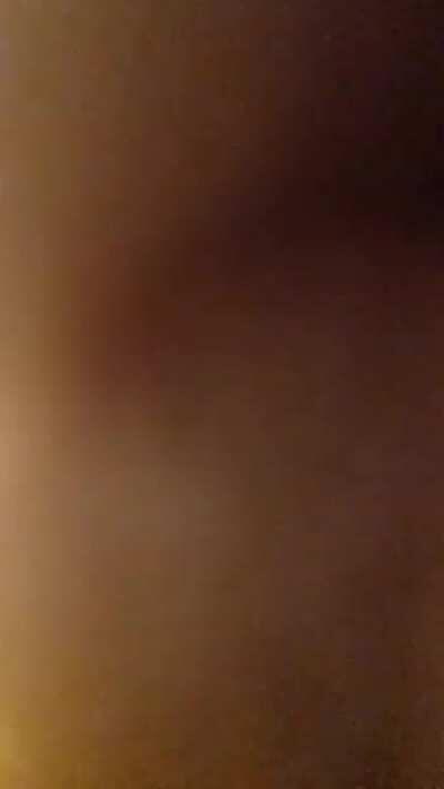 A little kiss to the internet from Momo :3