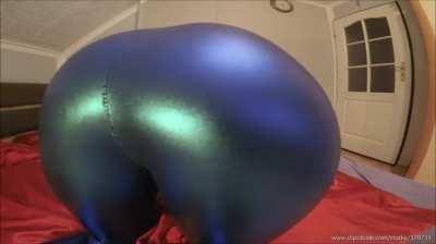 Ms. Phoenix Leather Paradise.🍑💨🤯💦💦