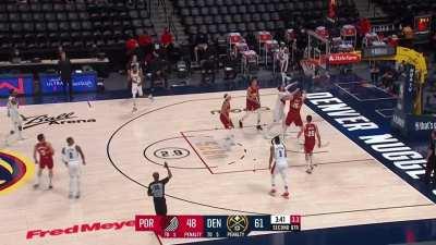 [Highlight] Dame can't be stopped as he steps back on Campazzo