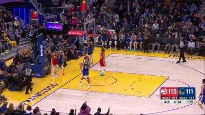 [Highlight] Draymond stops the 3 on 1 fast break