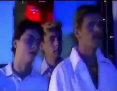 Thug does a magic trick 🫢🫢