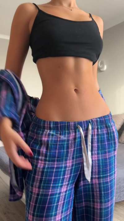 I always like to tease the delivery guy <3