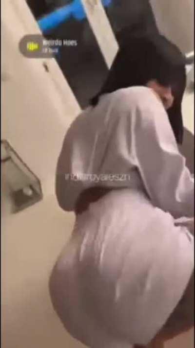 Ass grab and twerk🔥