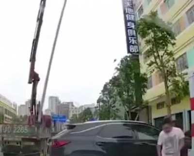 No chance. Swatted by a pillar like a moth. Nsfw 18+