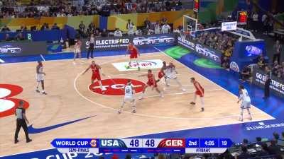 [Highlight] Andreas Obst absolutely torches Team USA with 24 PTS on 54.5% FG, 50.0% 3P, and 88.8% FT. He led the Germans in scoring.