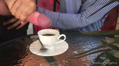 Cum in Coffee, Girlfriend Drinks It