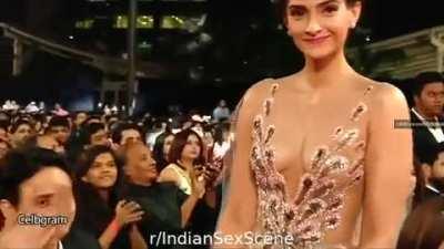 Sexy Cleavage of Sonam Kapoor