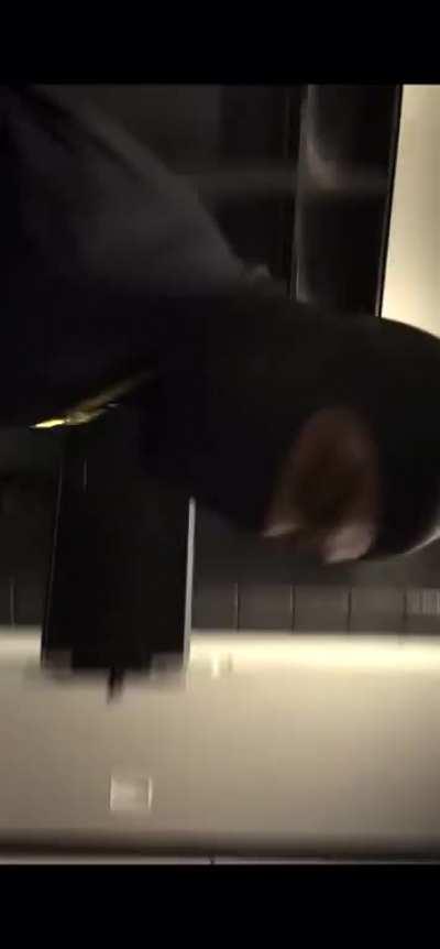 Hey Yeezy, play Off the Grid