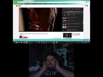 Die Meldefodsne haben uns zwei riesiche Bomben neigeschmaßt!