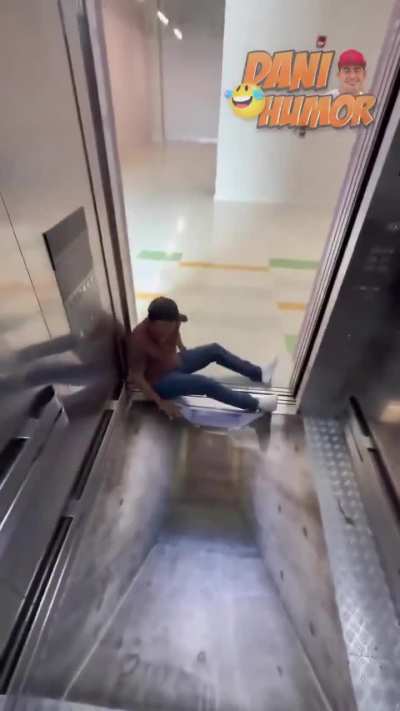 Horrible Prank 😱🤣