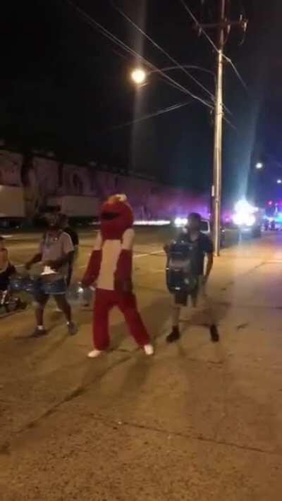 I have no idea what the context of this video is, but it encapsulates 2020 perfectly