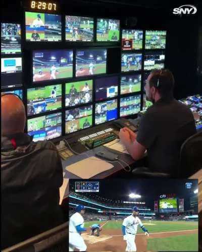 [Highlight] [Highlight] A behind-the-scenes look at how John DeMarsico directs a Pete Alonso home run