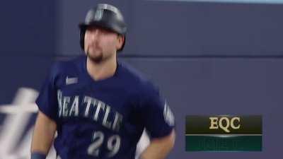 [Highlight] Raleigh hits a 2-run go-ahead homer to make it 10-8 for the Mariners in the top of the 10th!