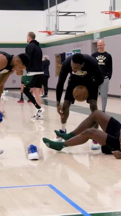 Giannis is making sure people are wearing his shoes by any means necessary.
