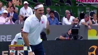 A fan asked Federer to stand still so he can take a good picture