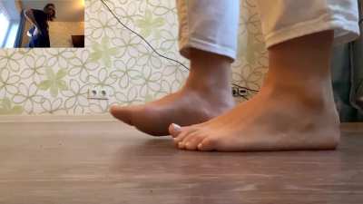 Alina from Dream Crush. I absolutely love this girl. She has a cute face and her feet are just awesome with gorgeous soles and big powerful heels. She has so many preview clips, I might have to do another compilation in the future as this was made from ju