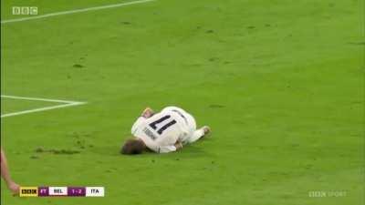 Player instantly recovers after Italy score