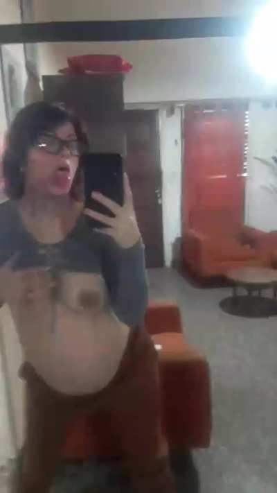 would you wanna see my prego sex tapes?