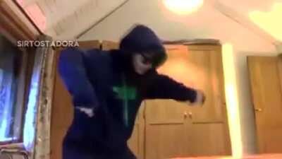 Temon (song:all i need)