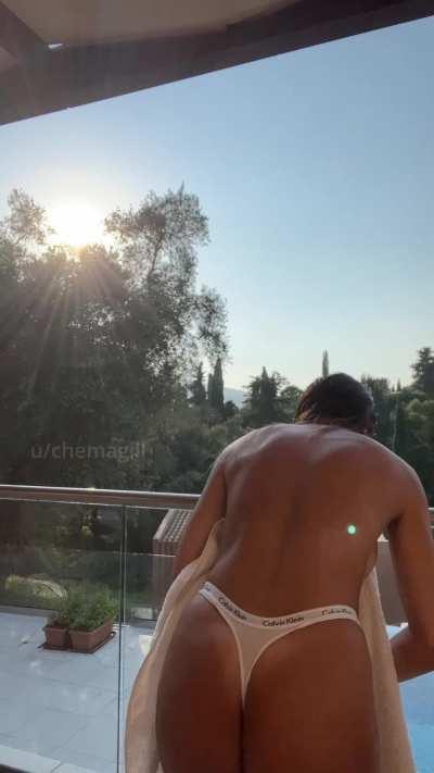 My asshole is winking and that means it needs cock