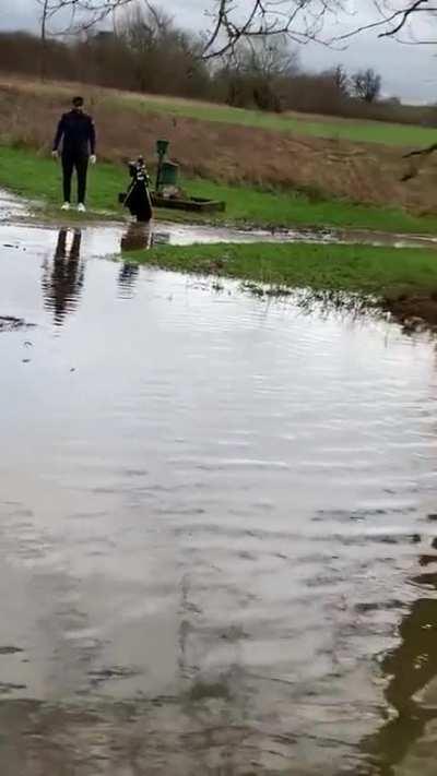 It's never too wet to play golf