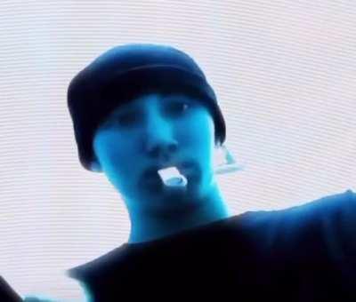 this is NOT KEN CARSON BRU😭🙏