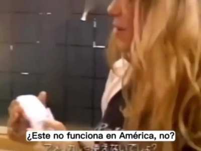 Shakira sees a camera phone for the first time, 2002