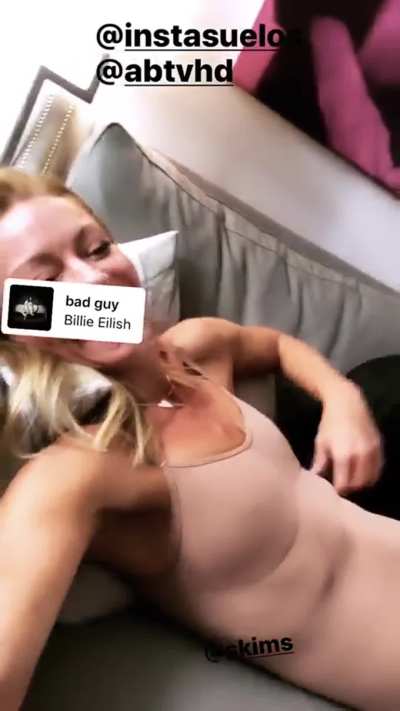 Kelly Ripa - Wearing Skims! [September 17, 2019]