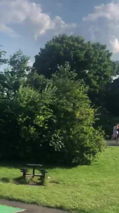 Police evacuating Kelvingrove