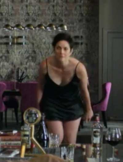 Carrie-Anne Moss