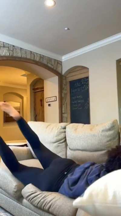 Tamera takes a dive 💫