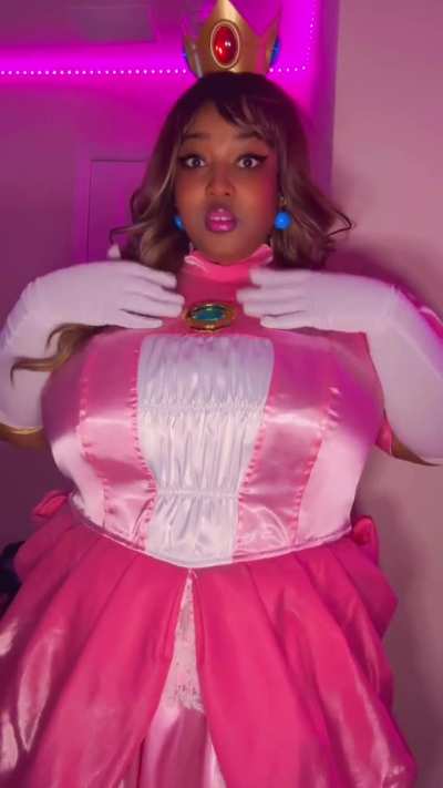 Princess Peach, Super Mario
