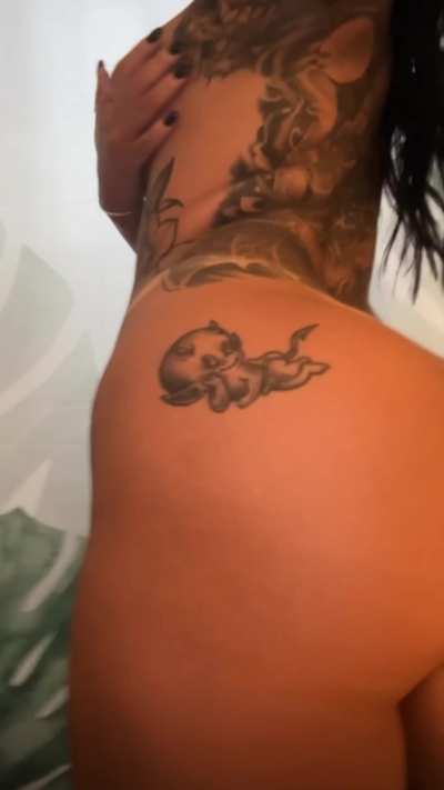 What do you think about my back Daddy?