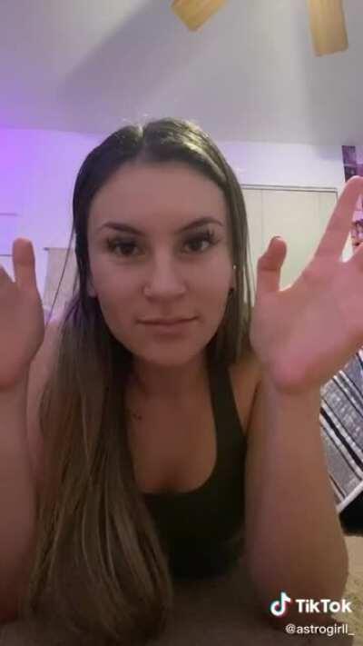 clapping on the floor