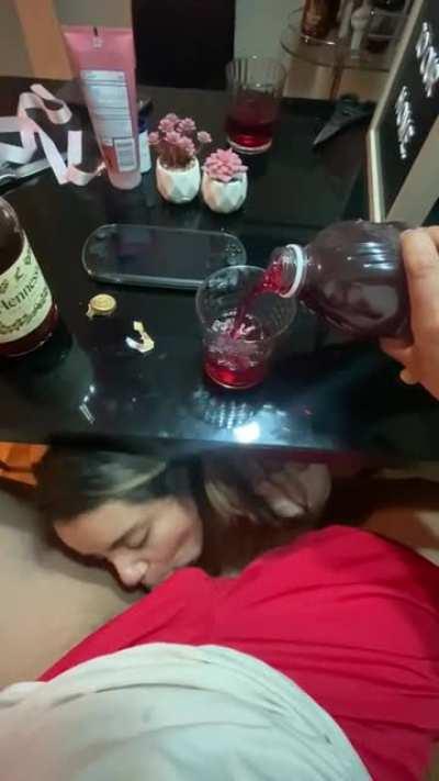 He let me freely suck his cock while he had his weekend drink