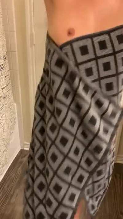 I love fucking right after a nice shower 😇