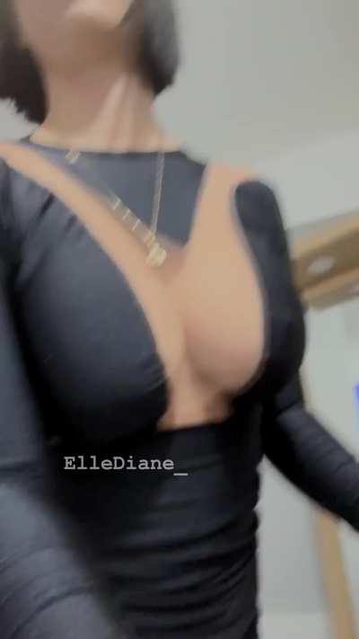 When You're a Good Girl But Really Horny At The Same Time...