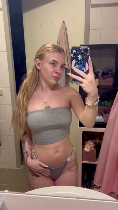 Nimmst du mich erst von vorne oder lieber hinten??