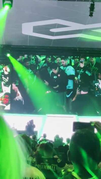 Just guys being dancing dudes