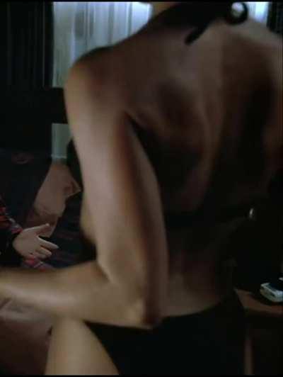 Still crushing on Lauren Holly's perfect body this morning