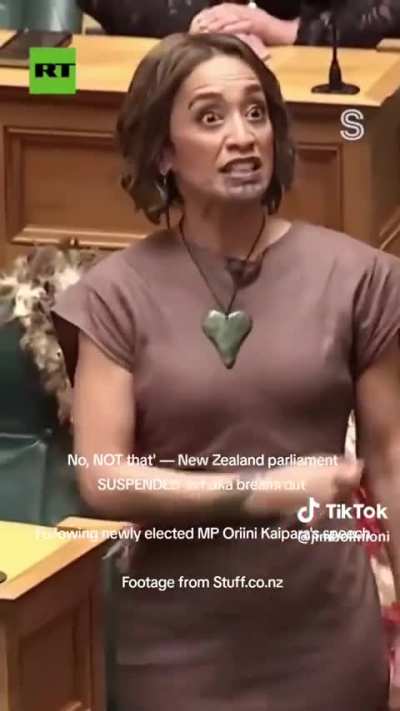 New Zealand parliament suspended again due to spontaneous Haka